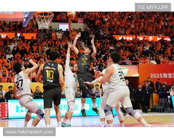 新疆广汇强势迎战劲旅巅峰对决再掀篮球激情风暴 新疆广汇强势迎战劲旅巅峰对决再掀篮球激情风暴