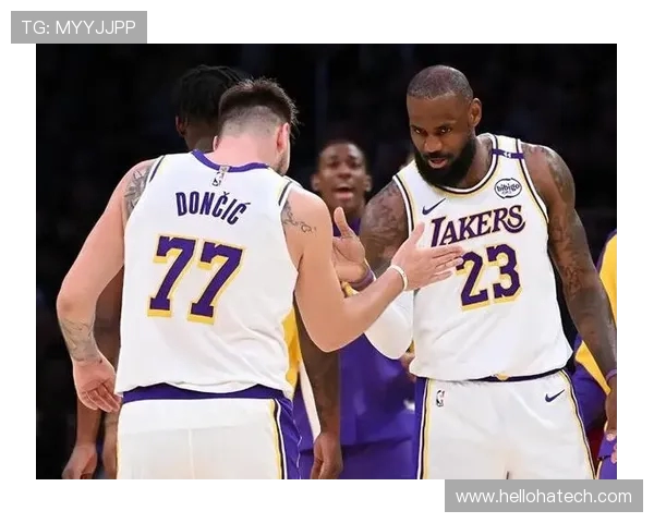 湖人再战凯尔特人，争锋激烈上演经典对决，谁将笑傲全场