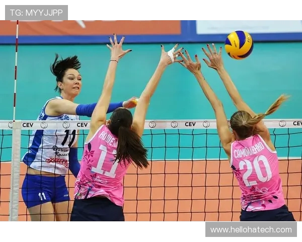 俄罗斯女排与韩国女排激战正酣谁能在国际赛场上笑到最后