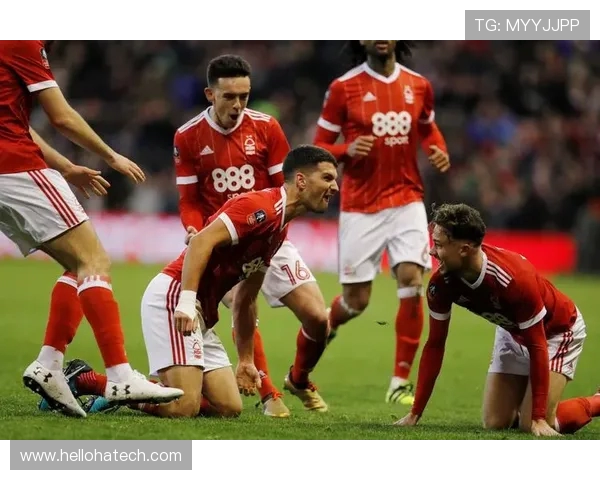 埃夫斯堡与法尔激战在即谁能在这场较量中脱颖而出