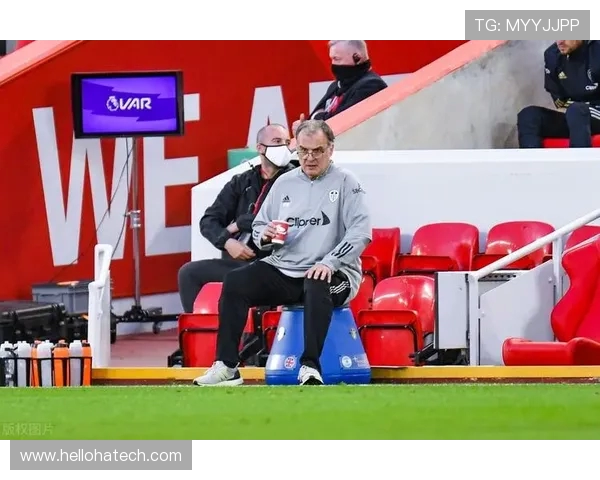 大埔与香港富力激战正酣比分悬念迭起引发球迷热议